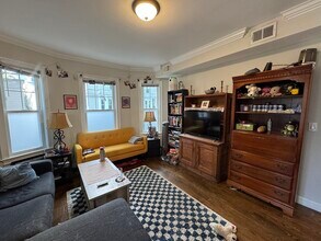 9 Cornwall St in Boston, MA - Building Photo - Building Photo