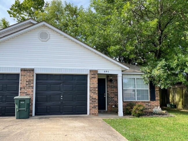 property at 693-695 W Beck Dr