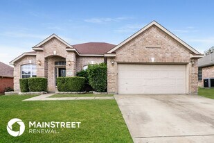 2803 Logan Dr in Mansfield, TX - Building Photo