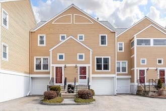 property at 20 Camelot Dr