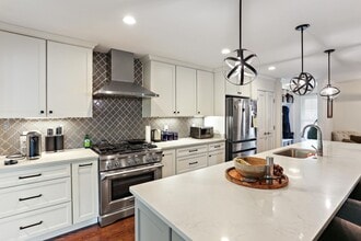 18704 Thornberry Ln in Olney, MD - Building Photo - Building Photo