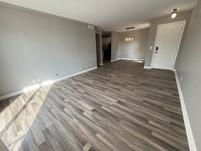 555 N Dupont Ave in Nashville, TN - Building Photo - Building Photo