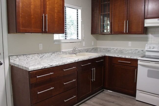 1356 Linda Ann Dr in Tallahassee, FL - Building Photo - Building Photo