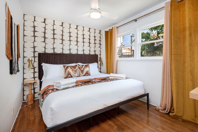 604 Venezia Ave-Unit -ID1042776P in Los Angeles, CA - Building Photo - Building Photo