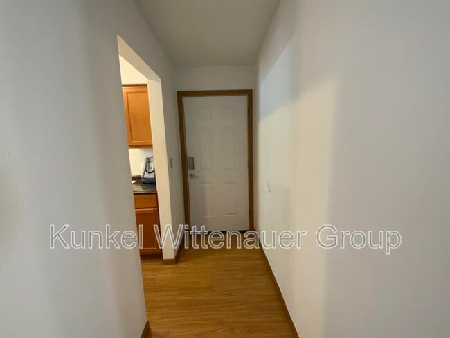 1802 Jamestown Rd in Swansea, IL - Building Photo - Building Photo