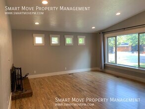 843 E Valencia St in Boise, ID - Building Photo - Building Photo