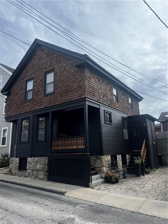 property at 9 Pope St