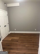 4861 Tower View Trail in Snellville, GA - Foto de edificio - Building Photo