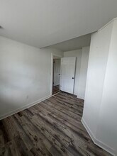 165 W Main St in Canaan, CT - Building Photo - Building Photo