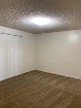 12125 Napiers Cir in Orlando, FL - Building Photo - Building Photo