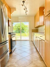 3481 Armstrong St in San Diego, CA - Building Photo - Building Photo