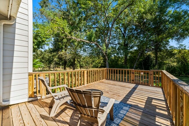 property at 71 Hideaway Dr