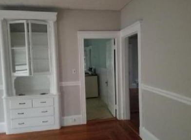 24 Dimick St, Unit 3 in Somerville, MA - Foto de edificio - Building Photo