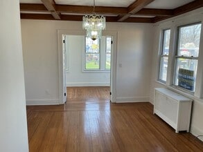 73 W Edgar Rd, Unit 1 in Linden, NJ - Building Photo - Building Photo