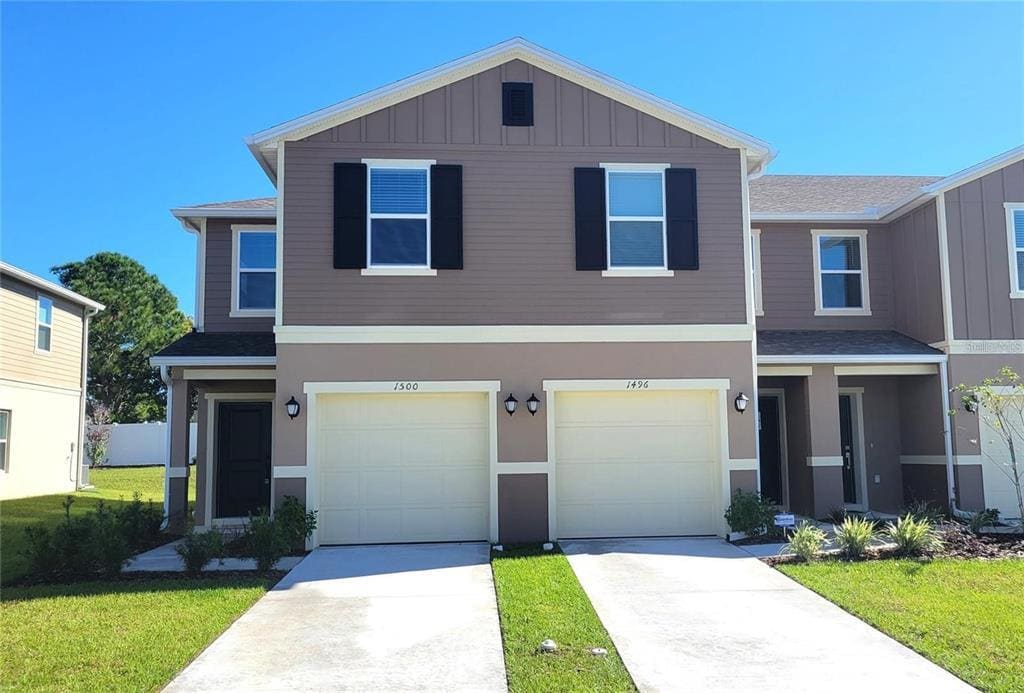 1500 Mirabella Cir in Davenport, FL - Building Photo
