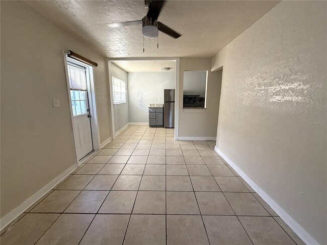 12127 Gulf Blvd in Treasure Island, FL - Building Photo - Building Photo