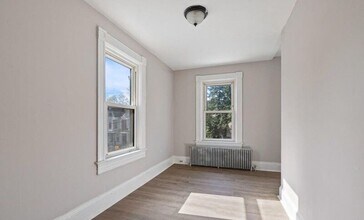 34 Cumberland Ave in Trenton, NJ - Foto de edificio - Building Photo