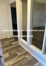 2610 Akron Ave in Lubbock, TX - Building Photo - Building Photo