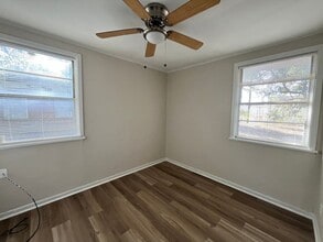 2108 Robin St in Valdosta, GA - Building Photo - Building Photo