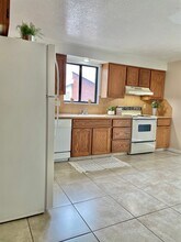 3322 N Fairfield Rd in Layton, UT - Foto de edificio - Building Photo