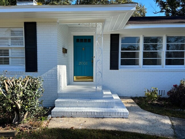 2001 Michael Terrace in Valdosta, GA - Building Photo - Building Photo