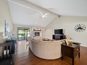1206 Oakwood Dr in Broken Arrow, OK - Building Photo - Building Photo