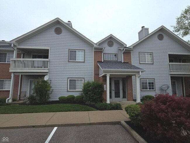 8314 Glenwillow Ln in Indianapolis, IN - Building Photo - Building Photo