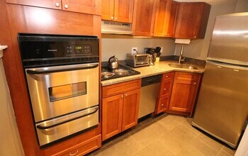 102 Beacon St, Unit 2 in Boston, MA - Building Photo - Building Photo