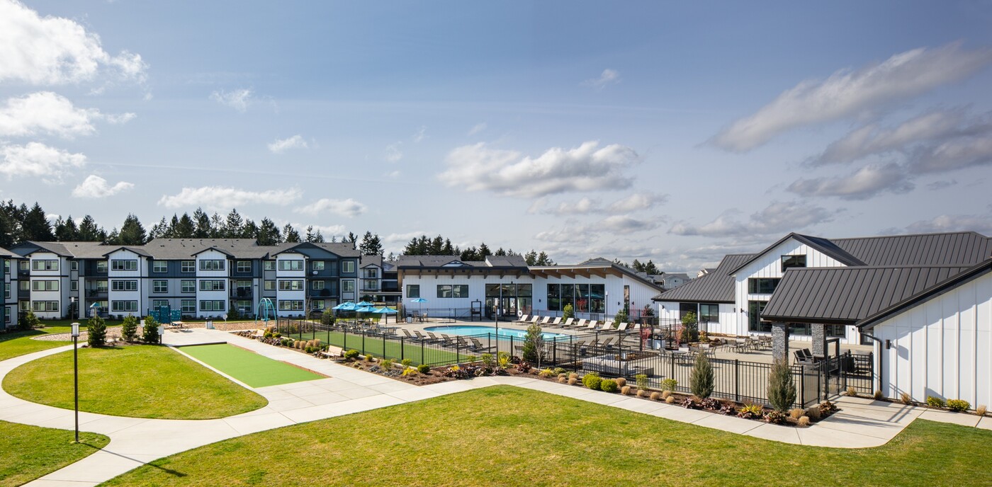 Glacier Run Apartments in Puyallup, WA - Foto de edificio