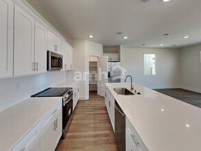 10366 Beaver Tail St in Las Vegas, NV - Foto de edificio - Building Photo