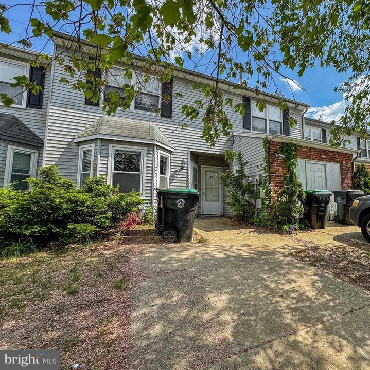 38 Hopewell Ln in Sicklerville, NJ - Building Photo