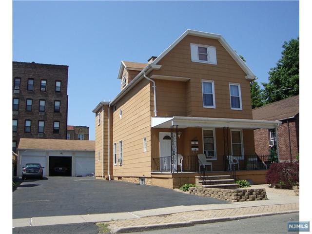 292 Grant Ave in Cliffside Park, NJ - Building Photo