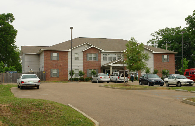 Webb Park Apartments in Jackson, MS - Building Photo - Building Photo