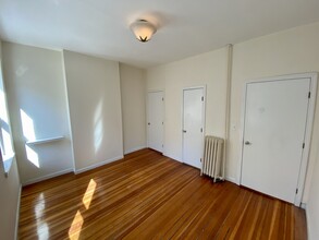 19 Aberdeen St, Unit 4 in Boston, MA - Building Photo - Building Photo