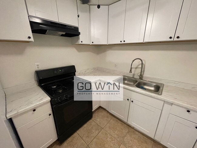 property at 608 N Drew St E