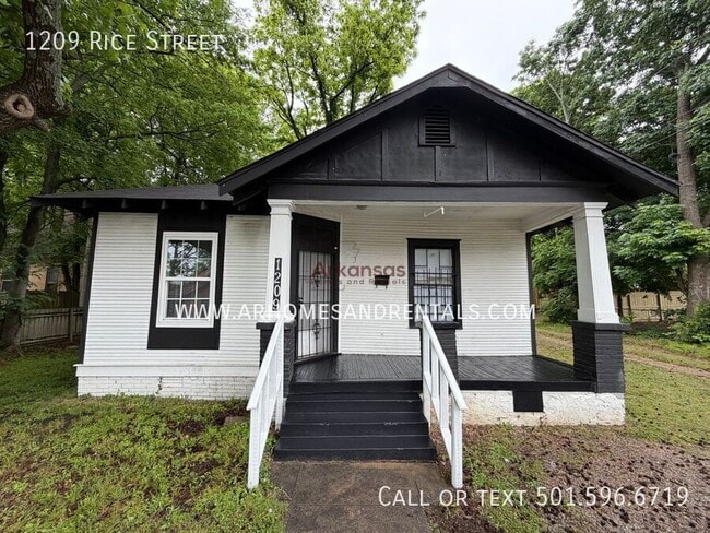 property at 1209 Rice St