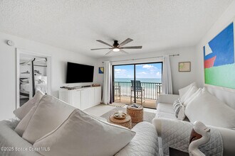 1465 Jimmy Buffett Mem Hwy in Satellite Beach, FL - Building Photo - Building Photo