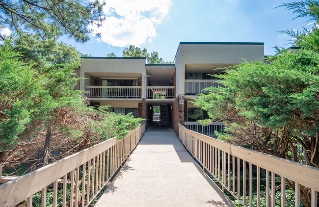 property at 500 Umstead Dr