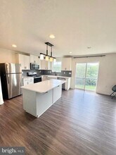 284 Wigeon Ct in Bunker Hill, WV - Building Photo - Building Photo