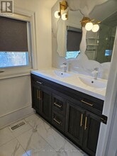 68 River Dr in Halton Hills, ON - Building Photo - Building Photo