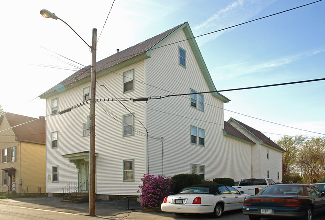 344 Granite St in Manchester, NH - Building Photo - Building Photo