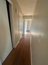 4025 Knollbrook Dr NW in Huntsville, AL - Foto de edificio - Building Photo