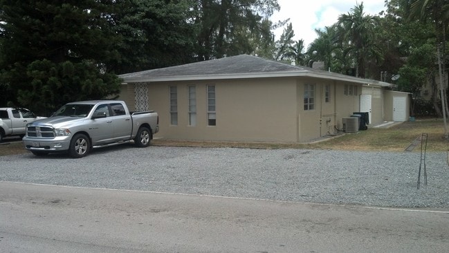 6331 SW 80th St, Unit apt