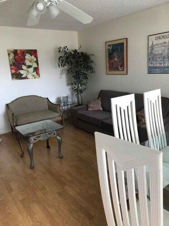 229 Fanshaw F in Boca Raton, FL - Building Photo