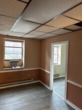 219 W Main St in Monongahela, PA - Building Photo - Building Photo