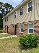 Carolina Crossings Apartments in Sumter, SC - Building Photo - Building Photo