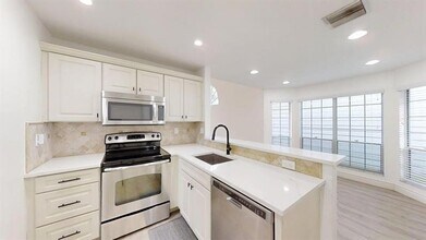 5120 Coronado Ridge in Boca Raton, FL - Building Photo - Building Photo