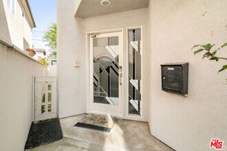 2606 Pacific Ave in Manhattan Beach, CA - Building Photo - Building Photo