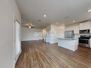 2737 Wolfcreek in New Braunfels, TX - Building Photo - Building Photo