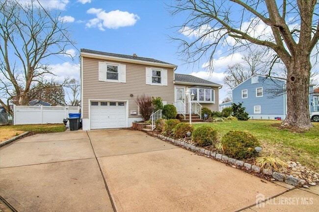 3316 Beverly Rd in South Plainfield, NJ - Building Photo - Building Photo